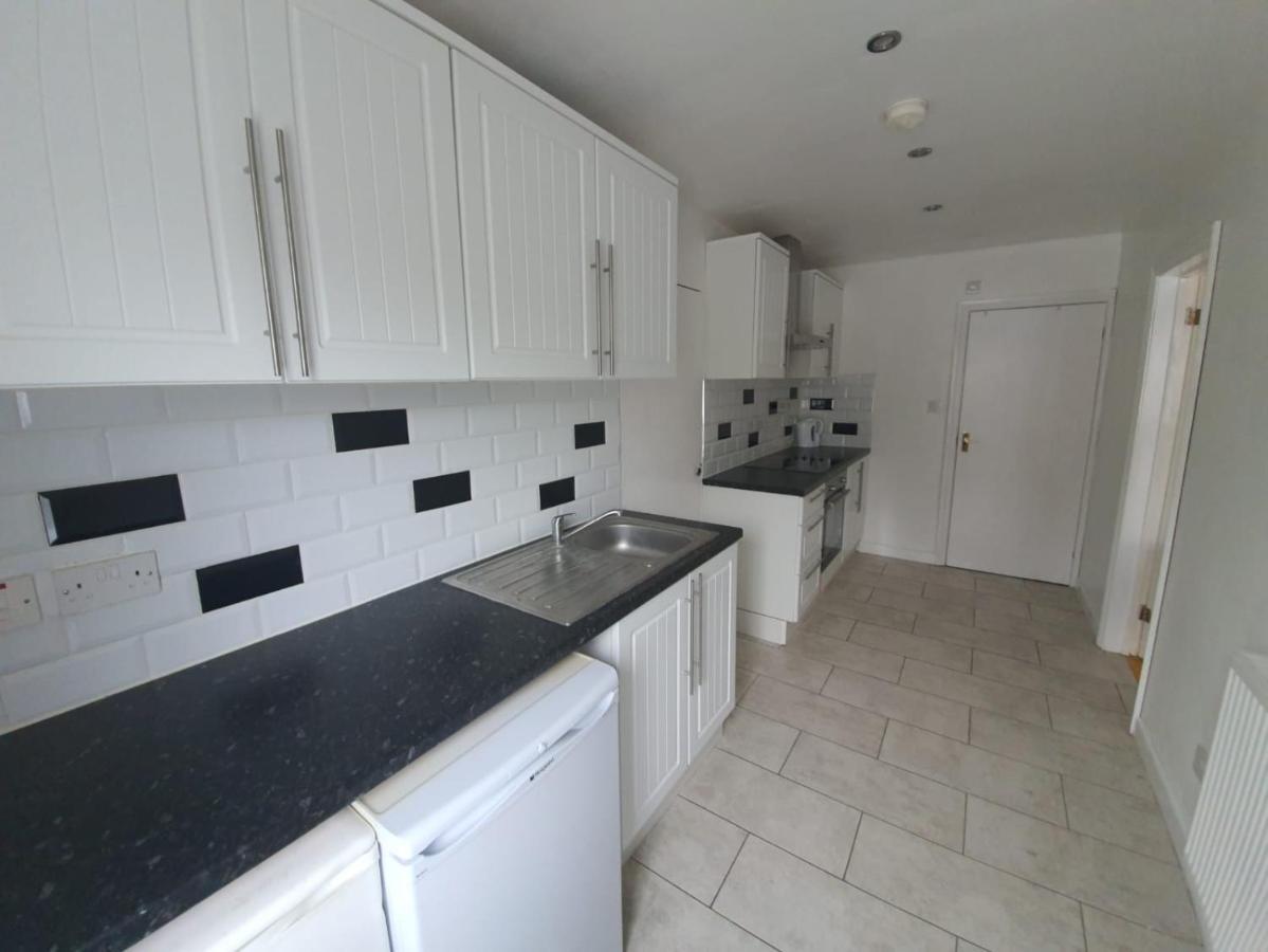 Appartamento Chantilly Ickenham Esterno foto